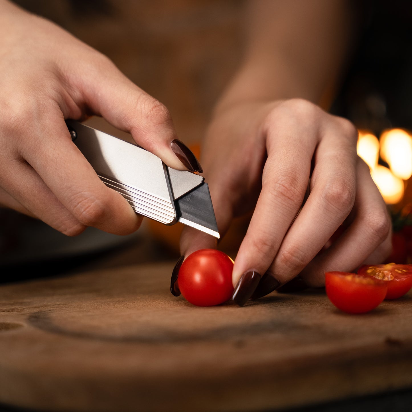 CT7 Titanium Utility Knife